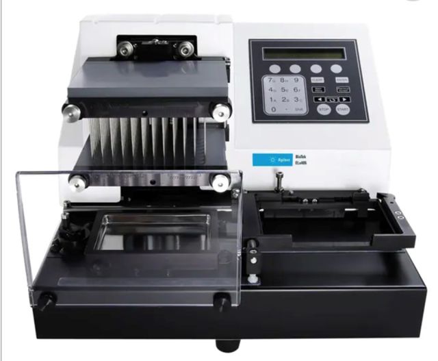 BioTek ELx405 Microplate Washer